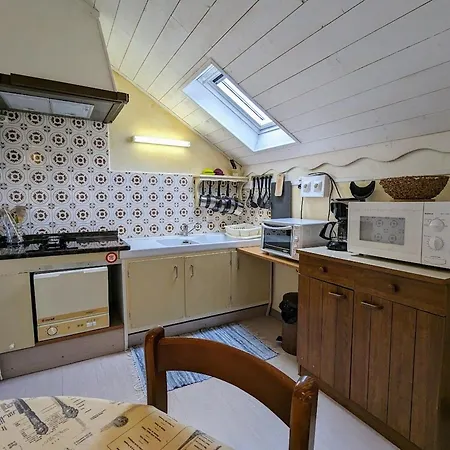 Renove Avec Randonnees Et A Proximite, A 6 Km De Remiremont - Fr-1-589-151 Le Syndicat