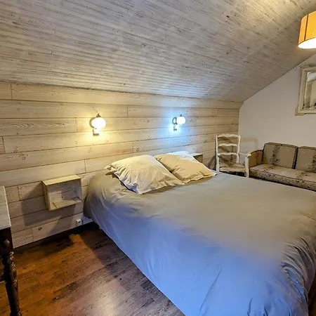 Renove Avec Randonnees Et A Proximite, A 6 Km De Remiremont - Fr-1-589-151 *